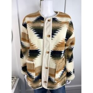 Beautiful NWT Threadgrit Sherpa Coat Size S